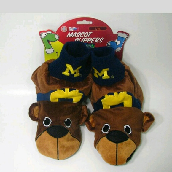 5 FOR $25 U OF M Michigan Toddler Slippers - Picture 5 of 5